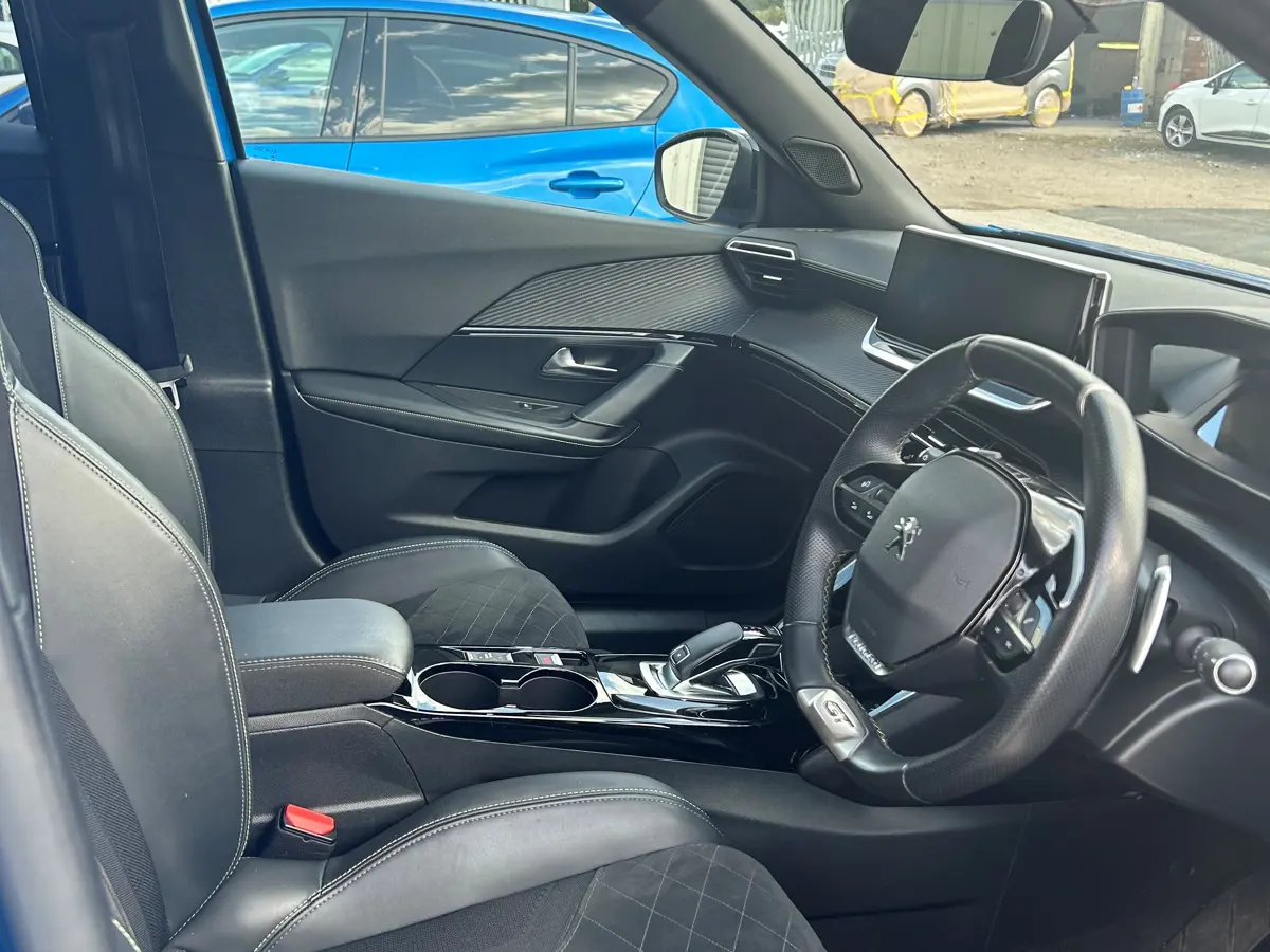 Peugeot 2008 Estate 1.2 PureTech 130 GT Premium 5dr EAT8: view of front seats.