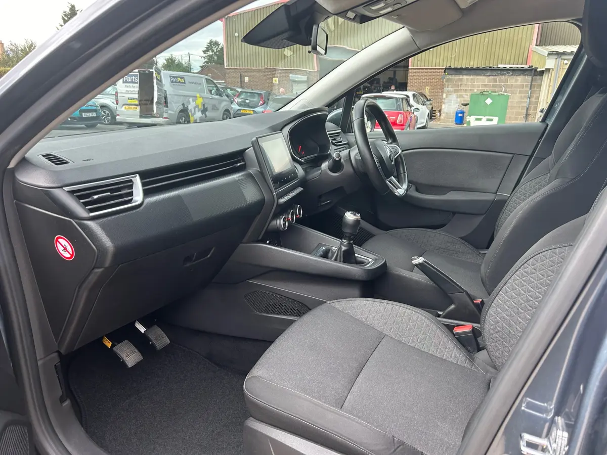 Renault Clio Hatchback 1.0 TCe 100 Iconic 5dr: view of front seats.